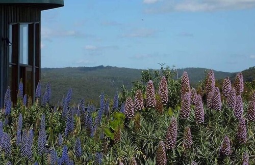 Johanna Cottage | Private Two Bedroom Cottage
