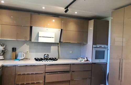 Arnavutkoy House | Private Villa Room Near Istanbul Airport