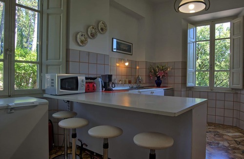 Ponte Buriano Villa | Private Villa with hot tub, WIFI, private pool, TV, panoramic view, parking, close to Arezzo