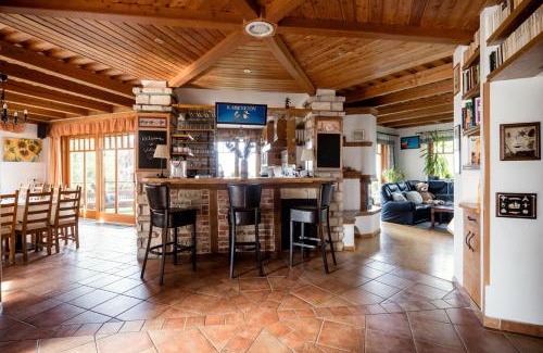 District XXII Villa | Private Villa with indoor pool