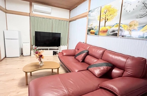 Shirahama House | Private villa with natural hot spring water perfe /Nishimurogun Wakayama