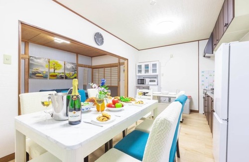 Shirahama House | Private villa with natural hot spring water perfe /Nishimurogun Wakayama