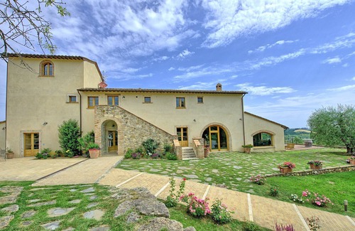 Sarteano Villa | Private Villa with sauna, private pool, WIFI, A/C, TV, panoramic view, close to Montepulciano