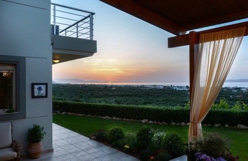 Skotino Villa | Private Villas Gouves