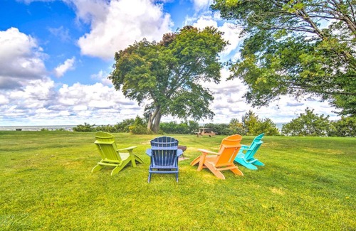 Ashtabula House | Private Waterfront Lake Erie Home with BBQ Patio
