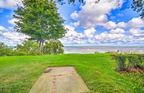 Ashtabula House | Private Waterfront Lake Erie Home with BBQ Patio