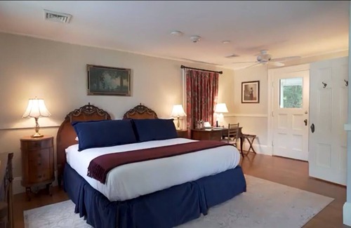 Windsor House | Private Wing of largest Colonial Revival Mansion- Only 15 min to Woodstock