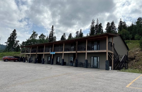 Lead Condo | Privately Owned 2 Bedroom Condo Located at Terry Peak South Dakota