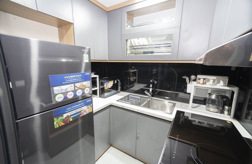 Truc Bach House | PrivateRoom*SharedLivingRoom&Kitchen*Elegant*Economical*Center*OldTown