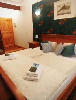 Zellertal Bed & Breakfast | Privathotel Der Schwarze Herrgott No TV