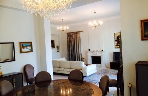 Psirri Villa | Privete villa for vacation.
