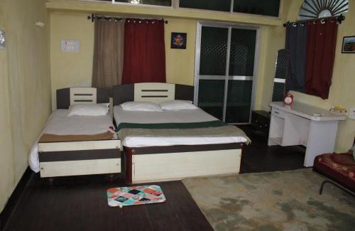 Deoghar House | "Priyadarshi Villa" Free pickup in ac car from Jasidih Railway station or Deoghar Airport