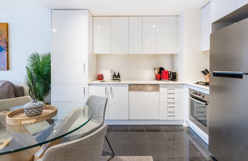 Paddington Apartment | Prized Paddington apartment at its super convenient best