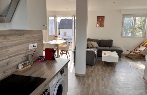 Bischheim Apartment | Proche Cathédrale de Strasbourg ! Appart Moderne Avec vue sur Canal et Parking
