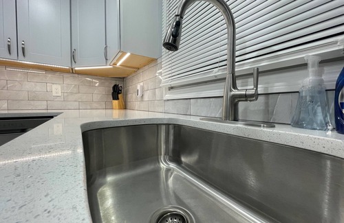 Worcester Apartment | Professional 2BD Condo close to Hospitals| HBHS