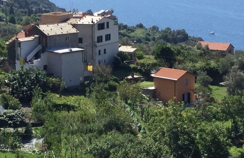 Framura House | Profumo di Mare - Independent House (CITRA Code 011014-LT-0006)