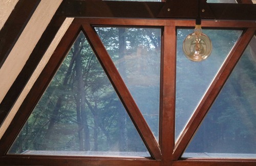 Shawanese Cabin | PROMO 5%WEEKLY/10% MONTHLY DISCnEscape in our Rain-Forest in Frame Cabin-Retreat