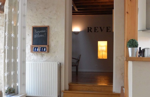 Beaune City Centre Cottage | Promo Oct-Nov 2017 Charming Cottage, 12 people, in the center of Beaune