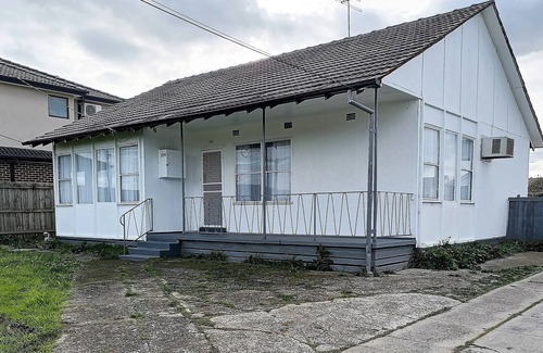 Broadmeadows House | *PROMO!* Private 3-Bedroom House Near Shopping Mall, Airport! Free Wifi!