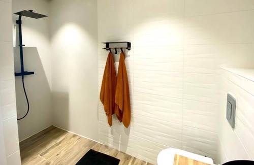 Mios House | PROMOTION!!! "The cocoon" 6 people