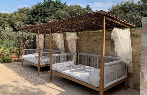Eygalieres Villa | Propriété 5 *Eygalieres au pieds des Alpilles, piscine et jacuzzi chauffés