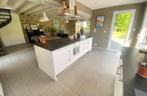Nivillac Villa | Propriété de Campagne au Calme à Proximité de la Côte
