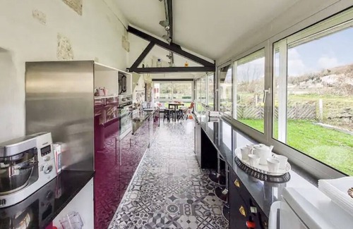 Berville-sur-Seine House | Propriété vue Panoramique sur la Seine et Piscine Privée Extérieure Chauffée