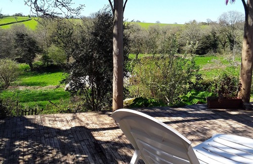 Tremargat House | Propriéte Dans un Petit Village vue sur la Campagne Santier Randonnées et lac