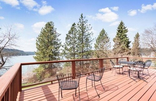 Harrison House | Prospect Paradise