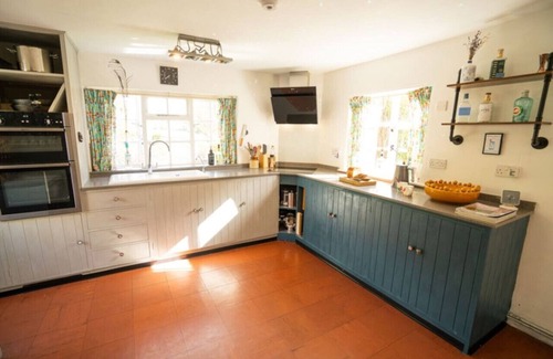 Westleton Cottage | Prospect Place by UK Vacations