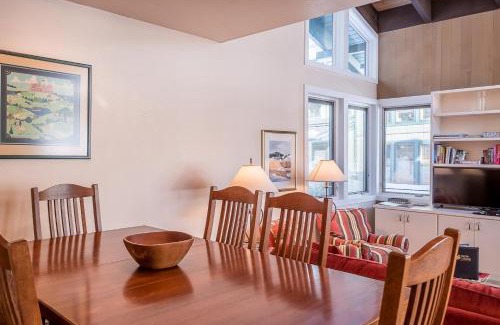 Warm Springs House | Prospector Condo 171