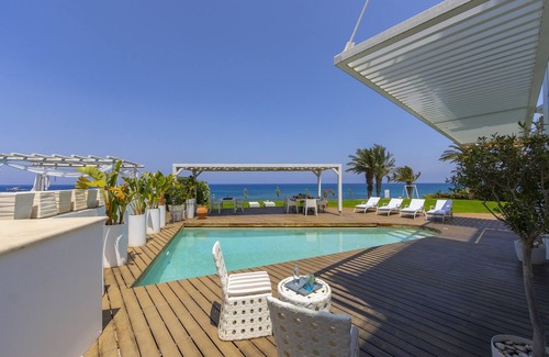 Pernera Villa | Protaras Beachfront Dream Villa