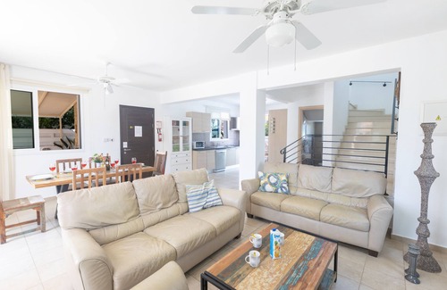 Pernera Cottage | Protaras Katerina Villa KV58 - a villa that sleeps 7 guests in 3 bedrooms