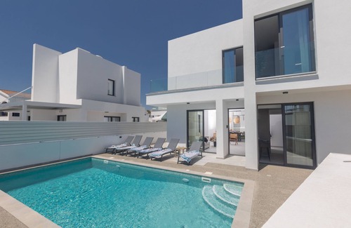 Pernera Cottage | Protaras Semeli Villa SE8 - sleeps 8 guests in 4 bedrooms
