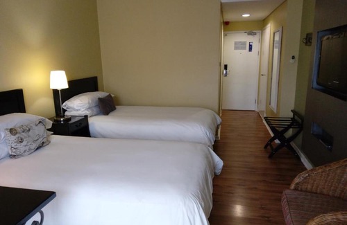 Brandwag Hotel | Protea Hotel by Marriott Bloemfontein