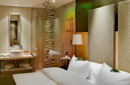 Westdene Hotel | Protea Hotel by Marriott Bloemfontein Willow Lake