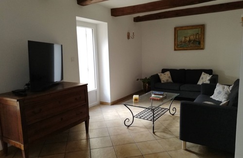 Camaret-sur-Aigues Other | Provençal house with private poolnLOU MAS PEYRETTES