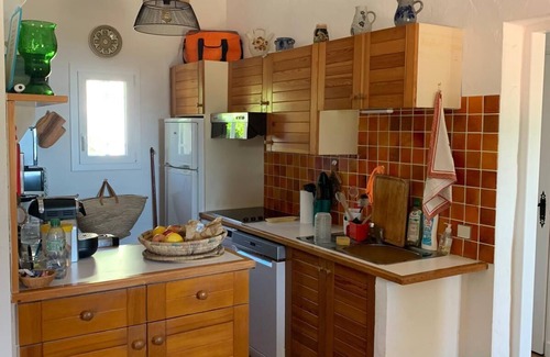 Le Dramont House | Provencal villa with sea view in private domain near beaches in Boulouris
