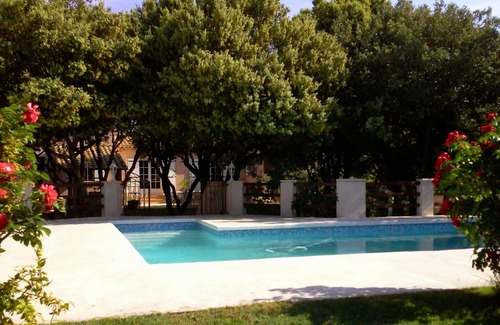 Chamaret Villa | Provencal villa with pool drome