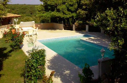 Chamaret Villa | Provencal villa with pool drome