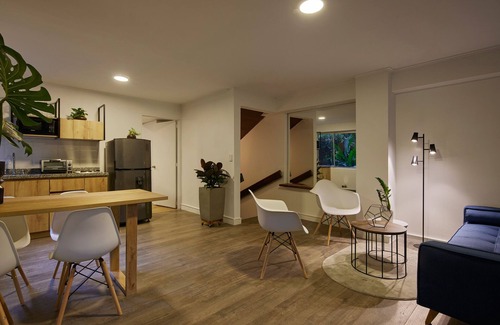 La Florida Apartment | Provenza's Retreat - Tranquil 1BR-1BA Apartment