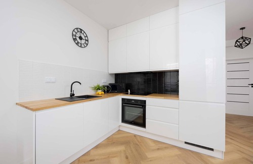 Ursynow Apartment | Przy Bazantarni 11 Apartment with Parking
