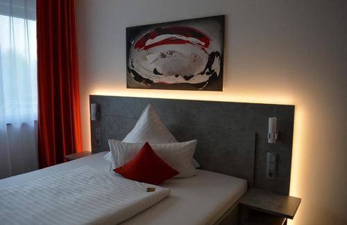 Gariepdam Apartment | PS NGOBESE