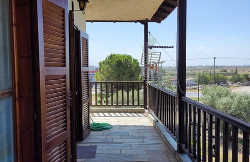 Psakoudia Apartment | Psakoudia old olive trees apartment 50 m2 with 2 bedrooms and sea view