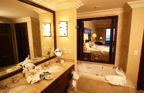 Paraiso Escondido Apartment | Pueblo Bonito Sunset Super Presidential w/Huge Oceanview Deck & Private HOT TUB