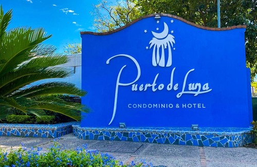 Fluvial Vallarta Apartment | Puerto de Luna Pet Friendly & Family Suites Hotel