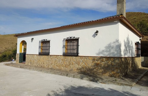 Ardales Cottage | PUERTO HERRADOR RURAL HOUSE NEAR CAMINITO DEL REY