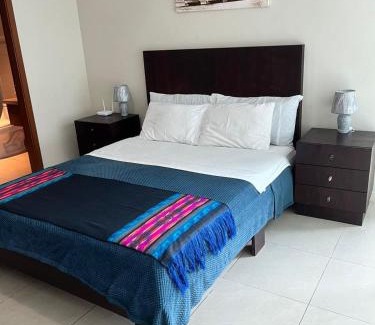 Las Penas Apartment | Puerto Santa Ana Suites Guayaquil