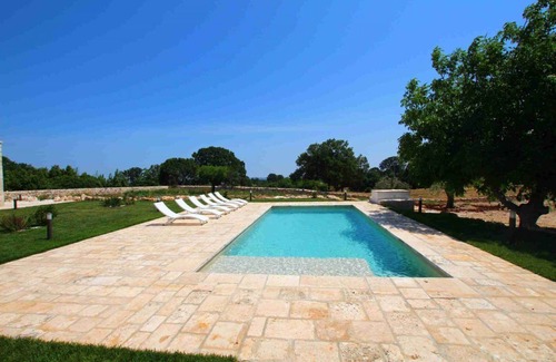 Alberobello Villa | PUGLIA BELLA - Five Bedroom Villa, Sleeps 11