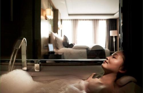 Bin Hu District Hotel | Pullman Wuxi New Lake